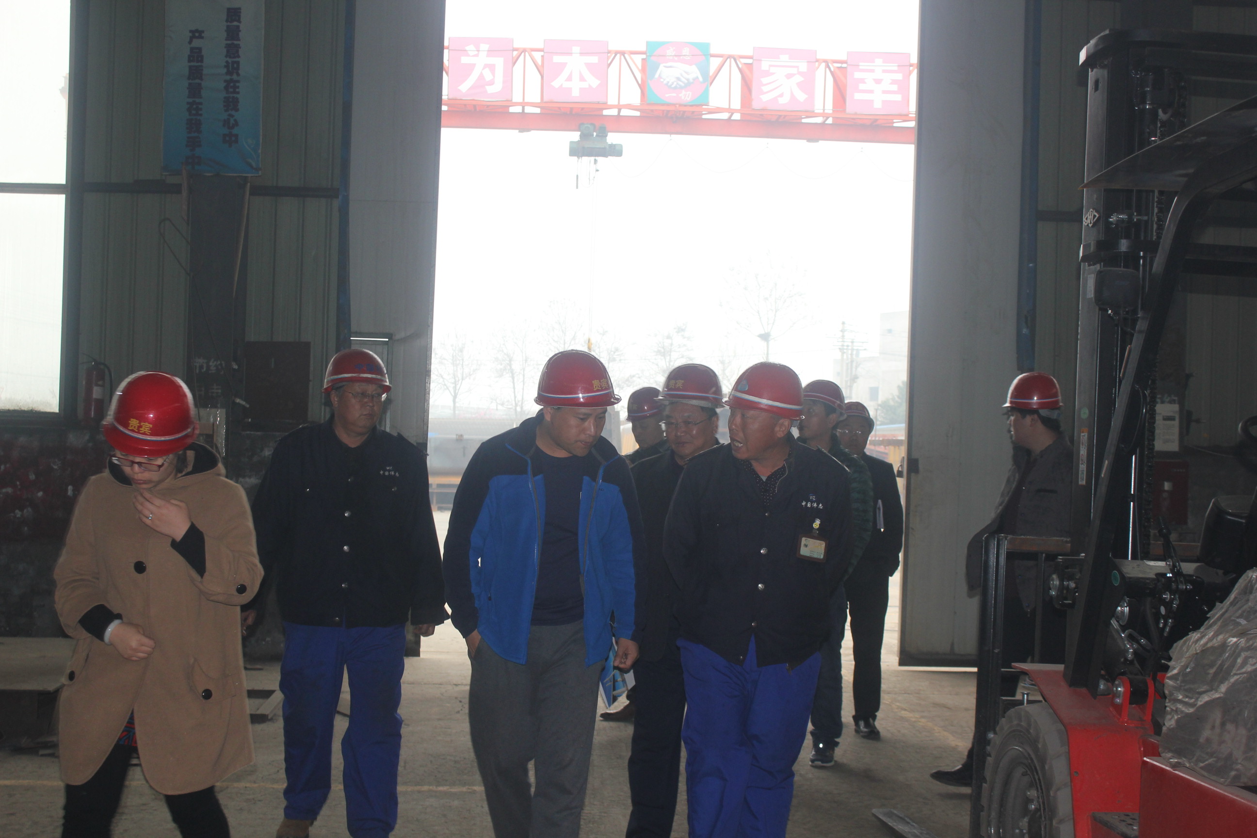 欢迎济洛高速三标领导到郑州钢模板厂家参观考察