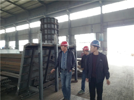 伟志钢模板大型定做厂家欢迎郑州客户的光临