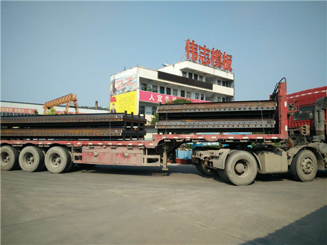 郑州伟志钢模板厂家的承台模板开始发货了