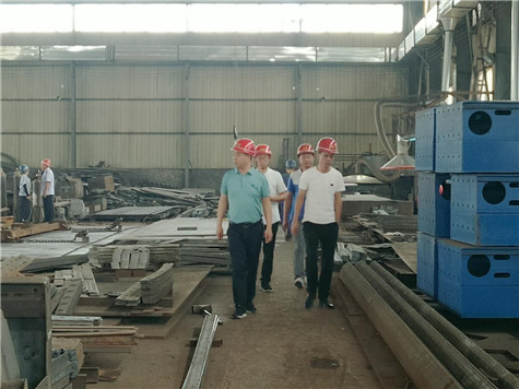 欢迎安检中队刘队长带队到河南钢模板厂家检查工作