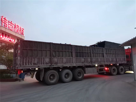30米箱梁钢模板发往河南安阳工地