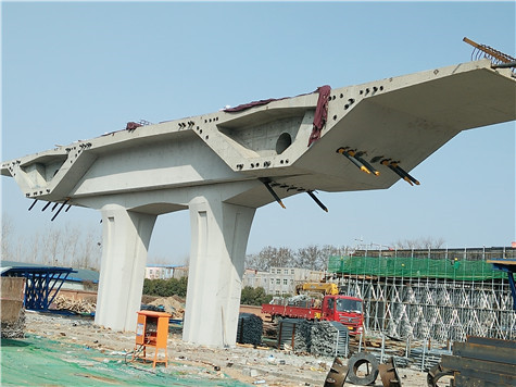 河南伟志与您分析桥梁模板在施工过程中的禁忌危险源